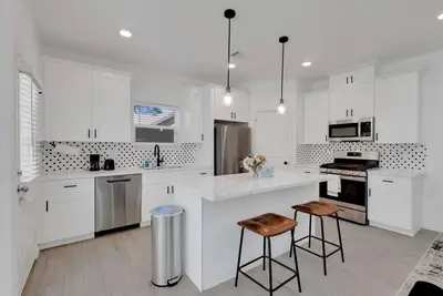 Image de Spacious 3br, 3. 5ba Retreat - 15 Min to Downtown Houston!