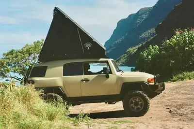 Image de Fully Decked Lifted 4wd All Tan Fj Cruiser!