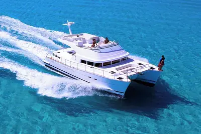 Image de Tropical Family Charters