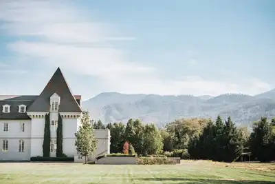 Image de Chateau Herbe - Shakespeare 1 Bedroom Suite w/ Kitchen