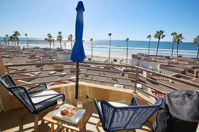 Image de Beach front spectacular Ocean Views Pet Friendly