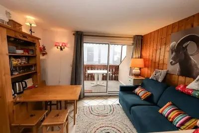 Image de Studio + Hall Habitable Haut De Station