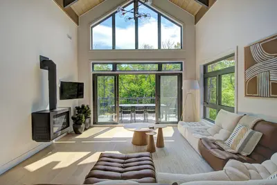 Image de New! Verbier Retreat 205 Close to Ski Resort & Wellness Centre | Tremblant Living