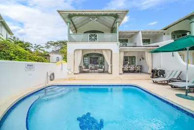 Image de Mojito Villa: Luxurious 3-Bedroom Villa with Ocean Views, Pool & Beach Access