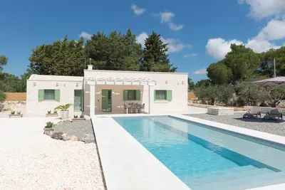 Image de Dimora San Galaro \"exclusive house and pool\"
