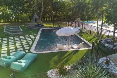 Image de Platinum Villa | Karaoke | Pickleball | Bkb | Soccer