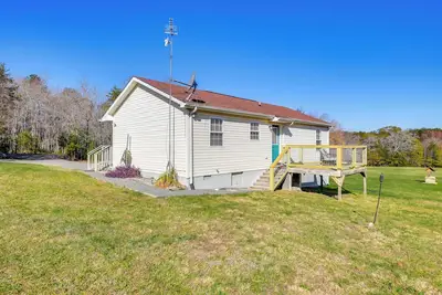 Image de Boat, Fish & Explore Lake Anna! Home 1 Mi to Water