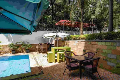 Image de Experience unmatched luxury and comfort at Chasewood Park's exquisite apartments