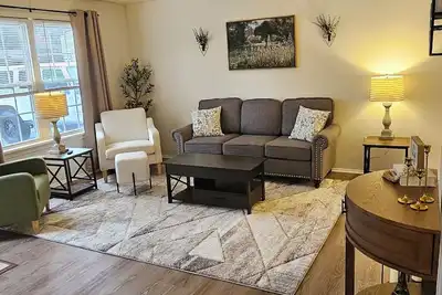 Image de The Ranch on Raccoon with Ac, wifi, deck, 2 car garage -near Avalon Grand Resort