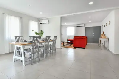 Image de 15 minutes walk to the famous Eagle beach in Aruba