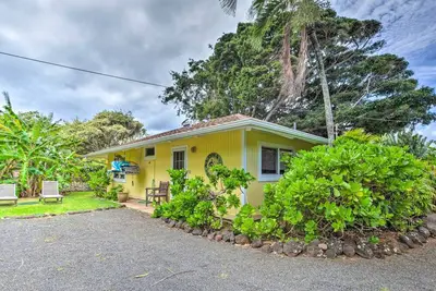 Image de Kauai Hale Melemele Cottage 1 Block to the Beach!