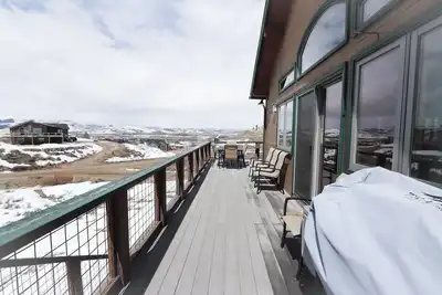 Image de Lookout Lodge – An Extraordinary Escape for 10!