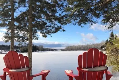 Image de Waterfront Bliss: 360° Views at Tall Pine Point