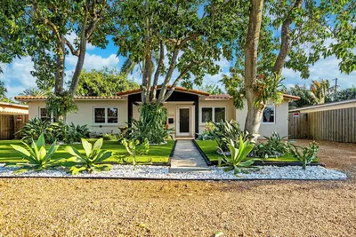Image de Olas Oasis - Chic Luxe House + Pool for 10