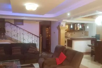 Image de Spacious 4-bedroom townhome with fitness room and WiFi in welcoming Nairobi