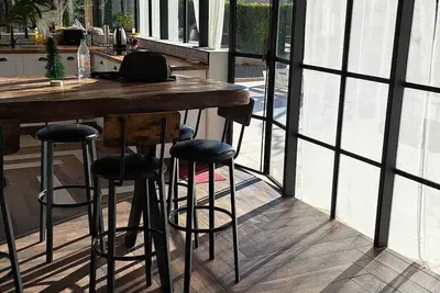 Image de Kick back and relax in this calm, stylish space in the Luberon, Provence