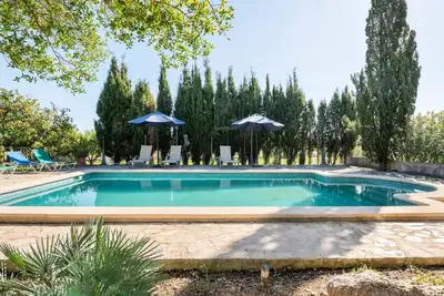 Chalet 'Villa Ca'n Tabou' avec vue sur la montagne, piscine privée et Wi-Fi