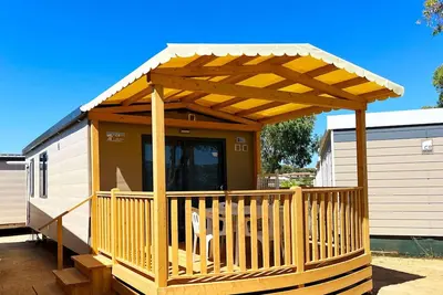 Image de Bel appartement dans une maison de vacances avec climatisation, Wifi, piscine, Tv, terrasse