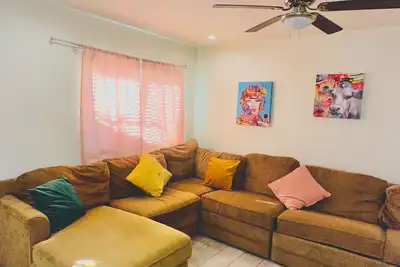 Image de Charming 3-bedroom house for the holidays in Riverside!