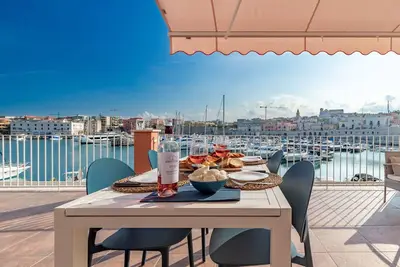 Image de Bel appartement pour 6 personnes avec Wifi, climatisation, Tv, terrasse et vue panoramique