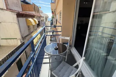 Image de Sunny Flat in Sitges Historic Center - 30 Seconds to Beach, Balcony & Sea Views!