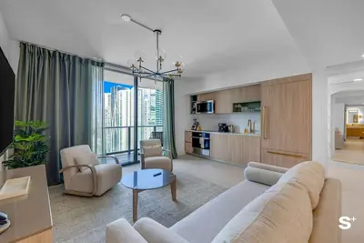 Image de Modern Dtw Miami Escape with Water Views