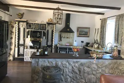 Image de Fantastic luxury vacation home a few kilometers from the beach for families / friends