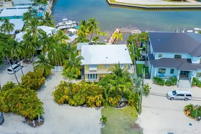 Image de Ocean View, Dock, Pool, Elevator, Beach, Kayaks, Ice Machine, Sombrero Home