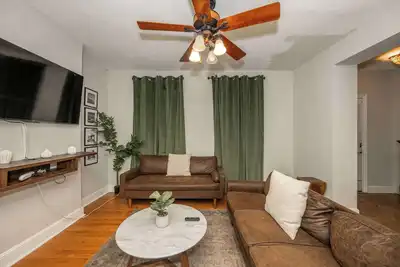 Image de La Dolce Vita Retreat w Hot Tub