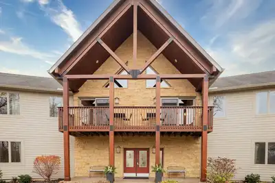 Image de Eagle's Nest - Make Winter Memories @ Galena's Premier 8 Br Home - Hot Tub