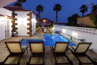 Image de Villa Allegra - Quatre Chambres Villa, Couchages 8