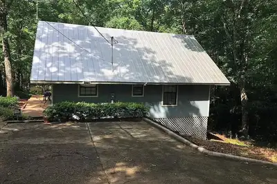 Image de Peaceful getaway on the water