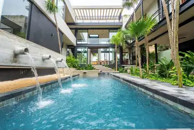 Vihara Villa - 2 Private Pool & Jacuzzi