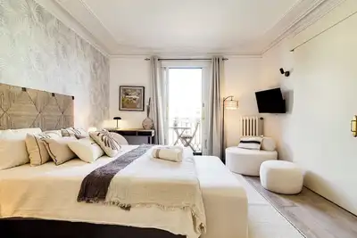 Modernist house in Paseo de Gracia
