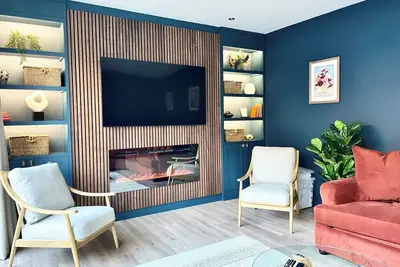 Image de Barton Suites- Luxury Home 2 of 2. Sleeps 6
