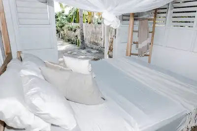 Image de Rote White House – North Villa: surf, sun and fun await