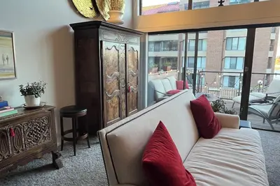 Image de Beautiful 2-bedroom townhome with view of the Ohio River in Covington Ky