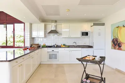 Image de Villa Tauro Golf | Tranquility Meets Luxury | Tauro | Private Pool | Whirlpool Bath | Golf Course Views | Close to Beaches