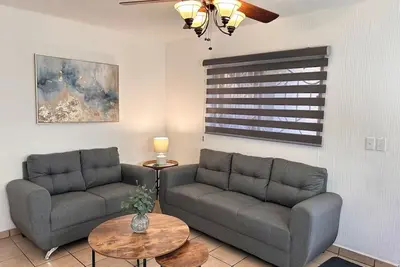 Image de Charming 2-bedroom apartment with Ac, WiFi in Heroica Nogales