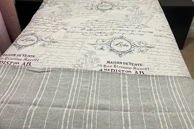 Image de Elegant 3 bedroomed, 2 bathroom Duplex Townhouse in Tranquil Tokai Cape Town\n