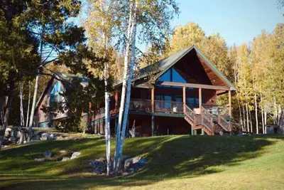 Image de Lake Escape; Sleeps12, hottub, gameroom & Utv, Direct Snowmobile