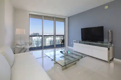 Image de Emblematic 1br Icon Brickell-FreeSpa