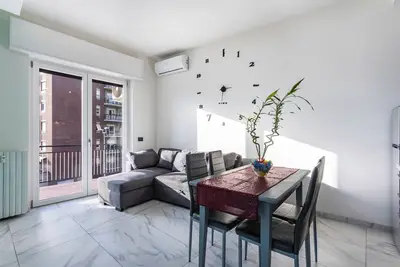 Image de Appartement 'Grand Prix Monza - Autodromo F1' avec balcon, Wi-Fi et climatisation