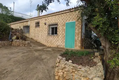 Image de Maison de vacances 'La Caseta D'Amparo' avec vue sur les montagnes, terrasse privée et Wi-Fi