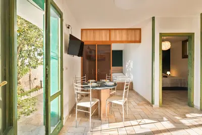 Image de Appartement 'Appartamento Con Due Camere E Giardinetto' avec vue sur la mer