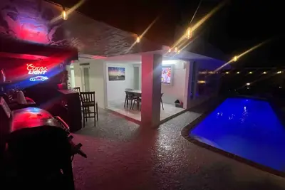 Image de Charming 2-bedroom house 2. 5 bathroom in awesome Manatí with Ac, private pool