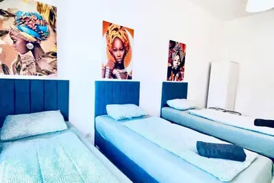 Image de Spacious 4-Bedroom Apartment for Big Groups