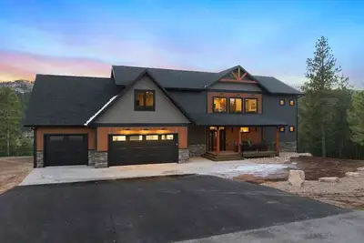 Image de New 7 Bed 7 Bath - Life's A Hoot