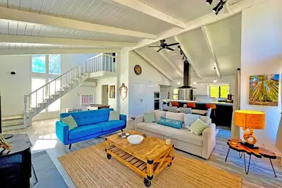 Image de Modern Yosemite Cabin – 15min Bass Lake, Sleeps 8