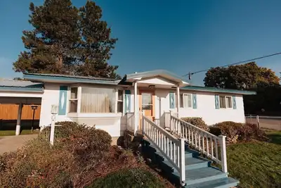 Image de Renovated Salmon Refuge